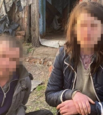 На Харківщині чоловіку та жінці повідомлено про підозру у жорстокому розбої