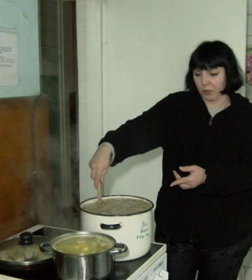 «Свою кішку не врятувала, рятую інших тварин»: історія переселенки з Сєвєродонецька, яка живе на Волині