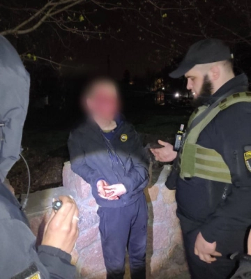 У Білогородці Київської області поліцейські виявили закривавленого 14-річного хлопця.