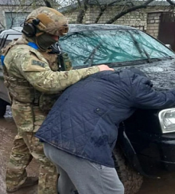 СБУ задержала мужчину, который помогал РФ перекидывать военные эшелоны в Украину