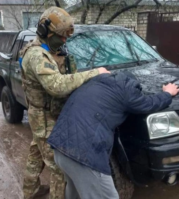 У Херсоні затримали колаборанта: скільки ще таких осіб залишається у місті