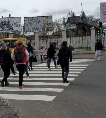 В Одесі оновили розмітку на пішоходних переходах