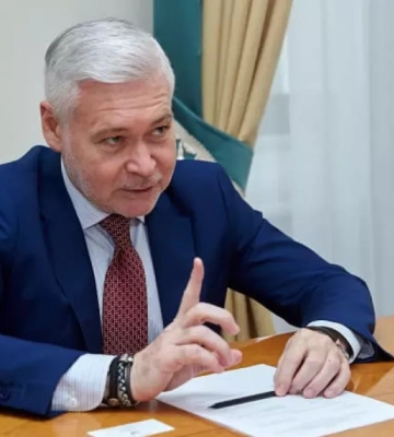 Суд отменил штраф для мэра Харькова за ведение соцсетей на русском. Языковой омбудсмен обжалует решение