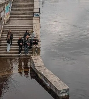 Власти Киевщины сообщили, что паводок идет на убыль, но пик еще впереди