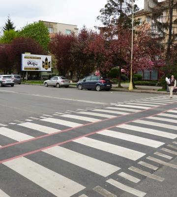 В Ужгороді встановили 5 підвищених пішохідних переходів (ФОТО)
