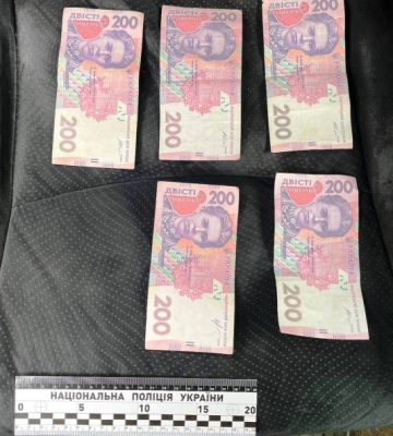 У Костополі чоловік намагався відкупитись від патрульних