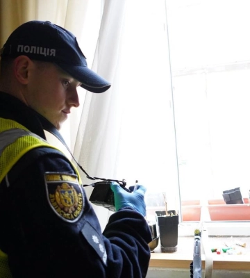 У Львові стріляли з вікна багатоповерхівки