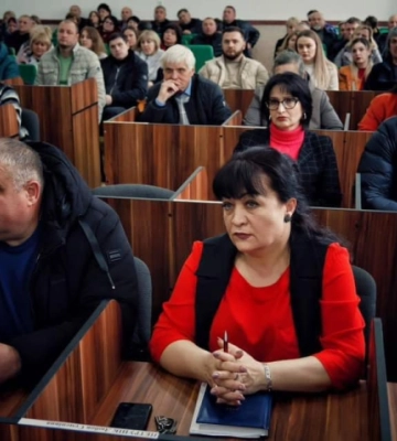 Дмитро Разумков зустрівся з мешканцями і посадовцями Дністровського району
