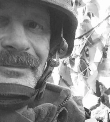 "Йшов на штурм один із перших": Порошенко розповів про загиблого на фронті Олега Барну