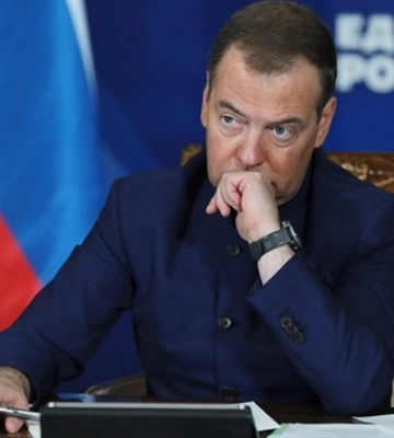 Медведєв пригрозив Південній Кореї &quot;озброєнням КНДР&quot;