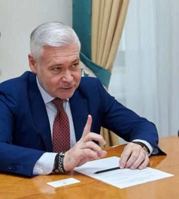 Суд скасував штраф для Терехова за російську мову у соцмережах