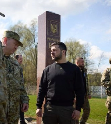 На Волині Володимир Зеленський проінспектував кордон з Білоруссю та Польщею. Відео