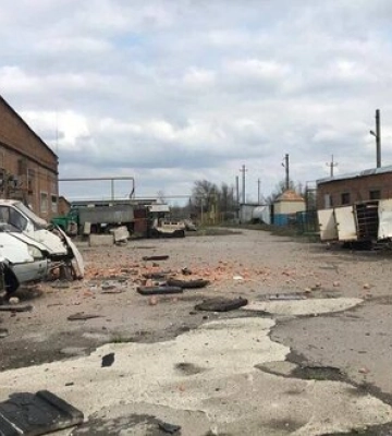 Рашисти знову вдарили авіабомбою по Оріхову, влучили у цивільний сектор, інформації про постраждалих не надходило, - ОВА