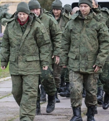 Створення “Дніпровської групи військ” свідчить про значні втрати окупантів, − Міноборони Великобританії