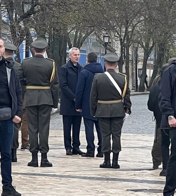 Генсек НАТО Столтенберг прибыл в Киев