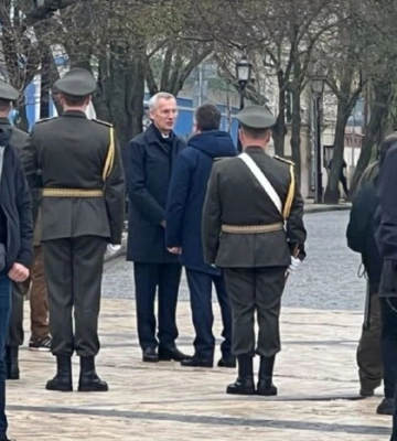 До Києва прибув Генсекретар НАТО Столтенберг 
