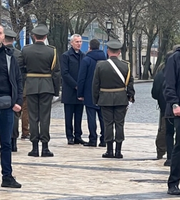 Генсек НАТО Столтенберг приехал в Киев