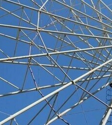 Парк культури та відпочинку у Львові відкрив сезон атракціонів