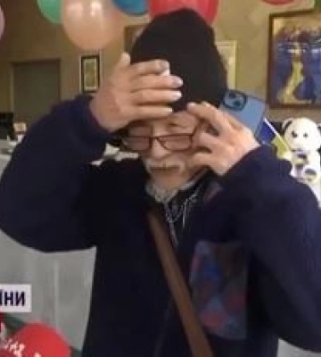 75-річний японець переїхав у Харків, щоб відкрити безплатне кафе на Салтівці