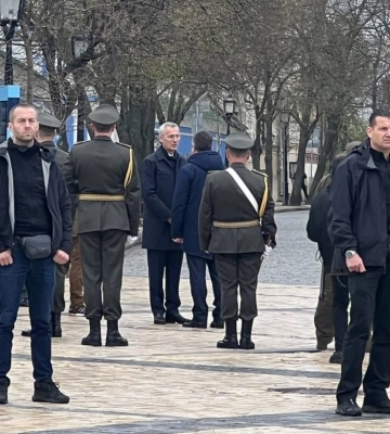 До Києва з неоголошеним візитом прибув Генеральний секретар НАТО (доповнюється)