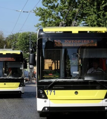 У Львові безкоштовно вчитимуть водіїв трамваїв та тролейбусів: як записатися