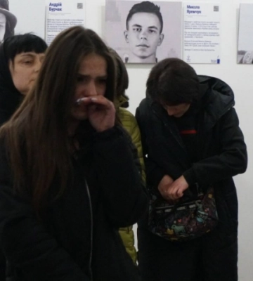 У Чернівцях відкрили фотовиставку «Янголи спорту»