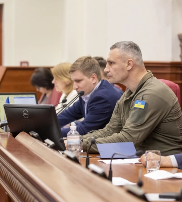 Київрада розірве договір оренди землі з посольством Росії, — Кличко