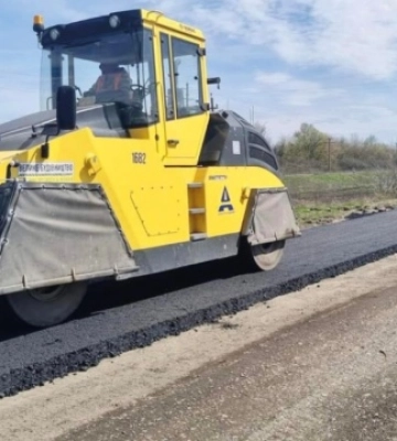 Дорожники відновлюють трасу Харків – Вовчанськ – КПП Чугунівка 
