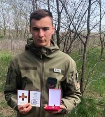 Військовика з Острожчини нагородив президент України