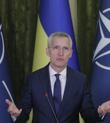 Прощальный визит. Что Генсек НАТО пообещал Украине