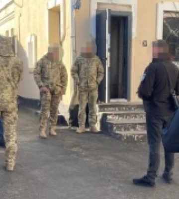 У ДБР заявили про викриття схеми протиправних виплат військовим з Рівненщини