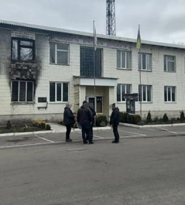 Двом рятувальникам з Київщини повідомили про підозру у держзраді