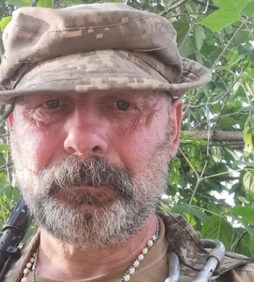 В Киеве прощаются с погибшим на войне экс-депутатом Олегом Барной В Киеве прощаются с погибшим на войне экс-депутатом Олегом Барной