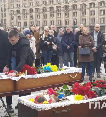 У Києві пройшло прощання із екснардепом Олегом Барною та командиром Валерієм Дороховим 