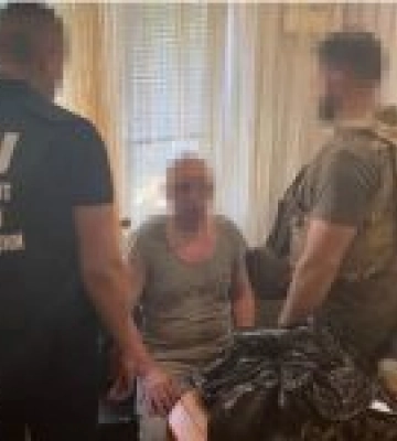 За матеріалами СБУ 15 років тюрми отримав зрадник, який «зливав» позиції ЗСУ своєму сину-військовослужбовцю рф