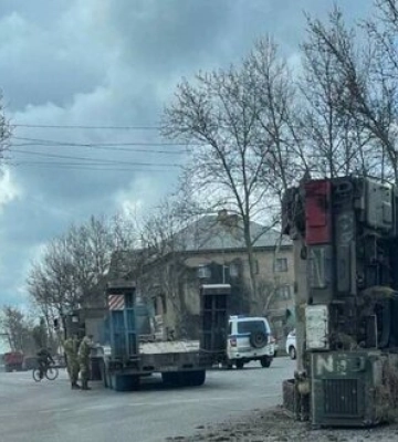 Система ПВО рашистов перевернулась посреди дороги в оккупированном Мелитополе, - Федоров. ФОТО