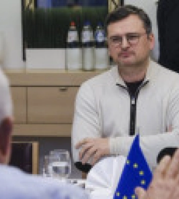 Кулеба призвал Борреля ускорить вторую часть соглашения ЕС по боеприпасам для Украины