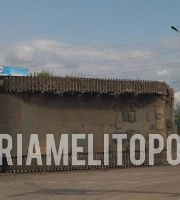 В Мелитополе перевернулся комплекс российской ПВО