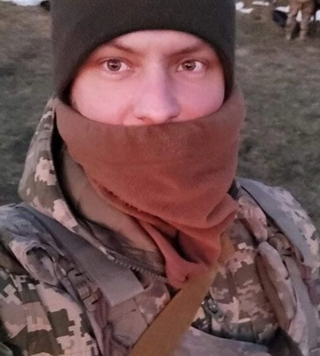 На фронте погиб артист балета Одесской оперы Янчишен, который в первые дни войны отправился добровольцем в ВСУ