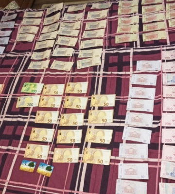 Збували фальсифікований алкоголю і мали з того мільйонні прибутки: на Житомирщині викрили міжрегіональну схему