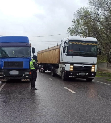 Наїзд на пішохода на Одещині: водій під час руху не помітив літнього чоловіка
