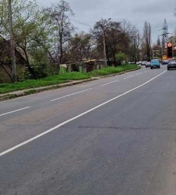В Одесі оновлюють дорожню розмітку
