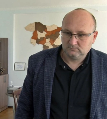 «Такої води ще не було»: на Волині розкопали дамбу, щоб зупинити підтоплення