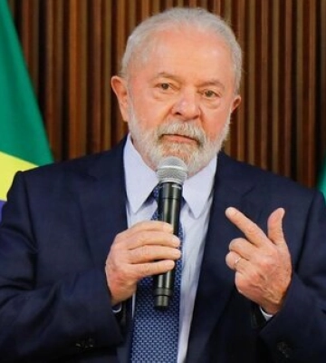 Президента Бразилии Лулу да Силву пригласили в Украину. Он сказал, что отправит помощника
