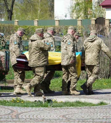 На Волині в останню дорогу провели полеглого захисника Михайла Демського