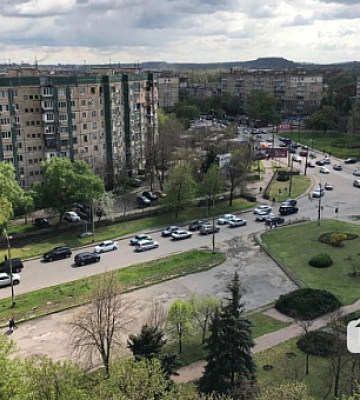 У Кривому Розі перекрили рух транспорту в центрі міста