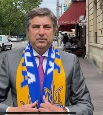 Посол Омельченко дорікнув дипломату Китаю у Франції, для якого &quot;не все просто&quot; з суверенітетом України і статусом Криму: Наступного разу хай скаже, чий Владивосток?