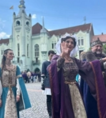 У Мукачеві офіційно відкрили дитячий театральний фестиваль «Імпреза над Латорицею»