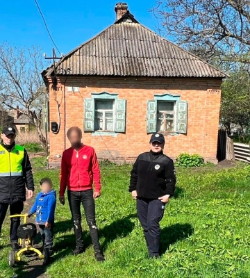 Родина переселенців, яка жила у наметі та перемога полтавської «Ворскли» — головне за 22 квітня
