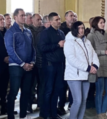 Во Львовской области еще в одном храме священники ПЦУ впервые совершили Литургию